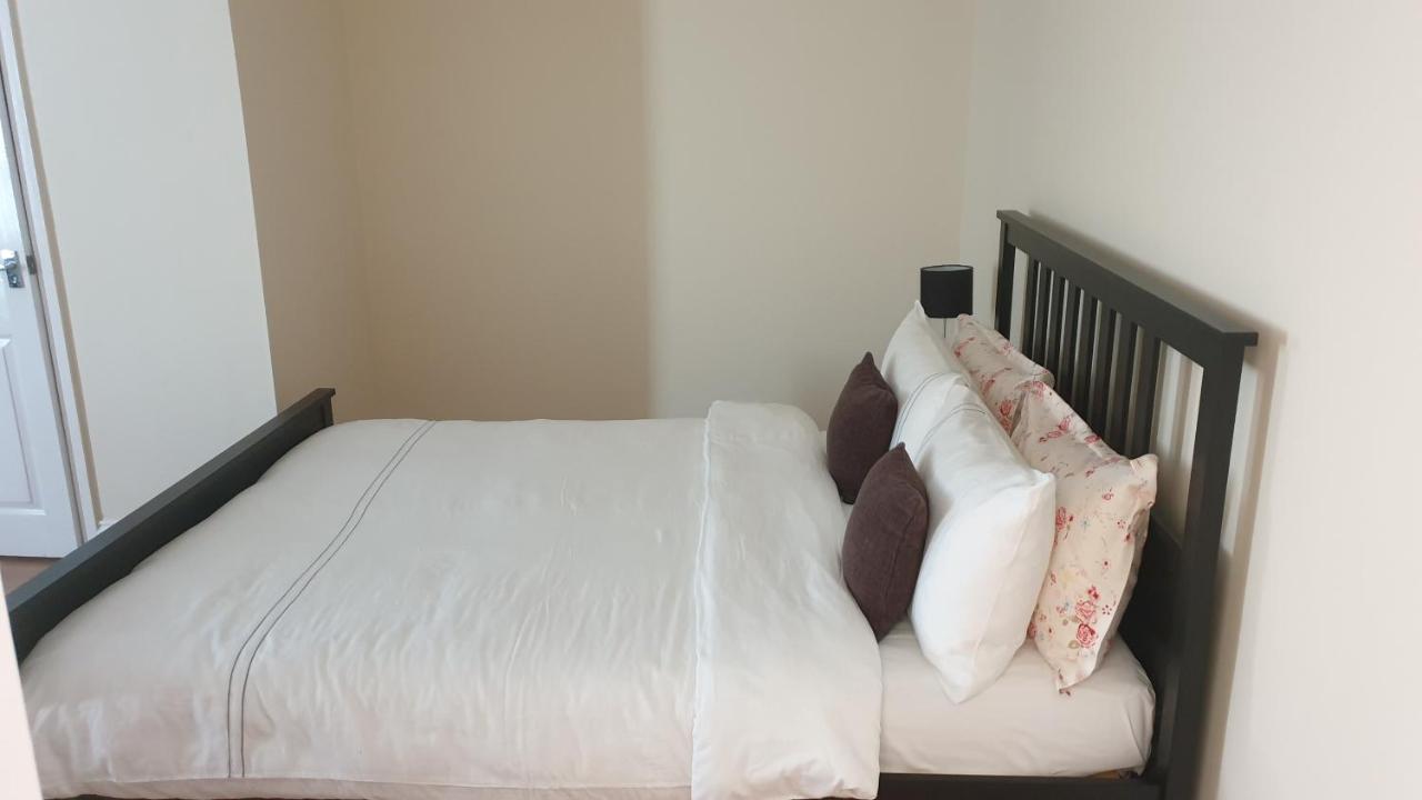 Guess Bungalow Wembley Apartment London Exterior photo
